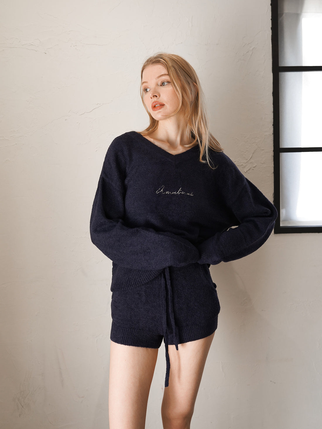 feather knit over-sweater