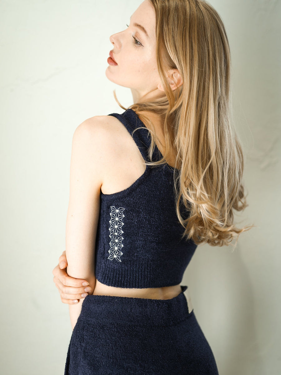 feather knit tank