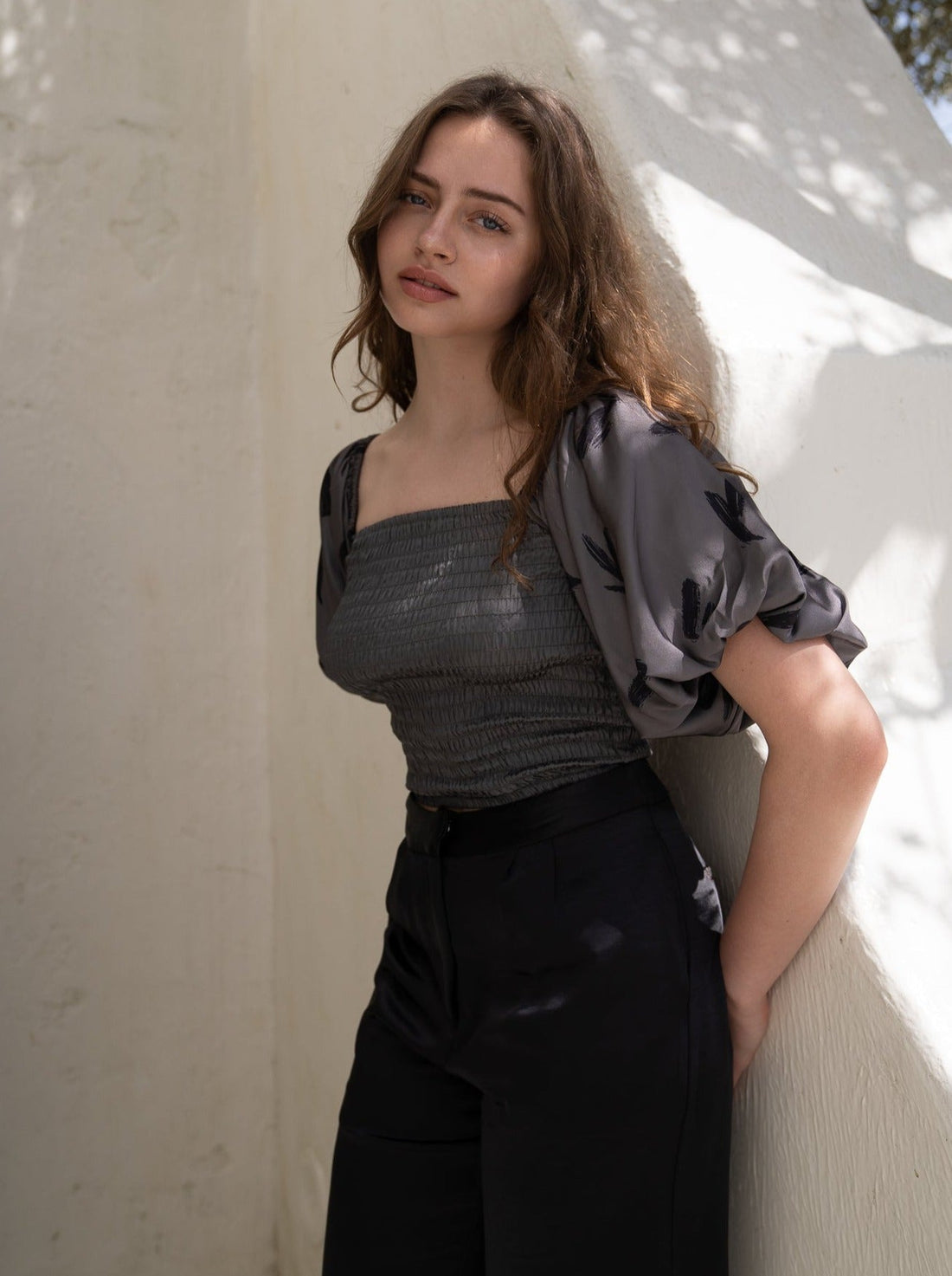 two way silky balloon sleeve top / 薄墨(gray)