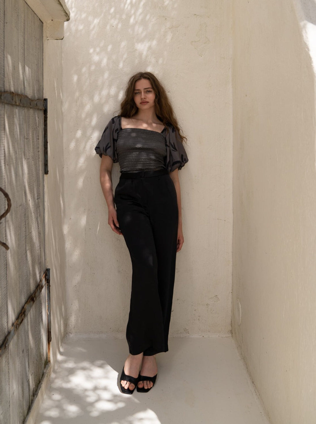 two way silky balloon sleeve top / 薄墨(gray)