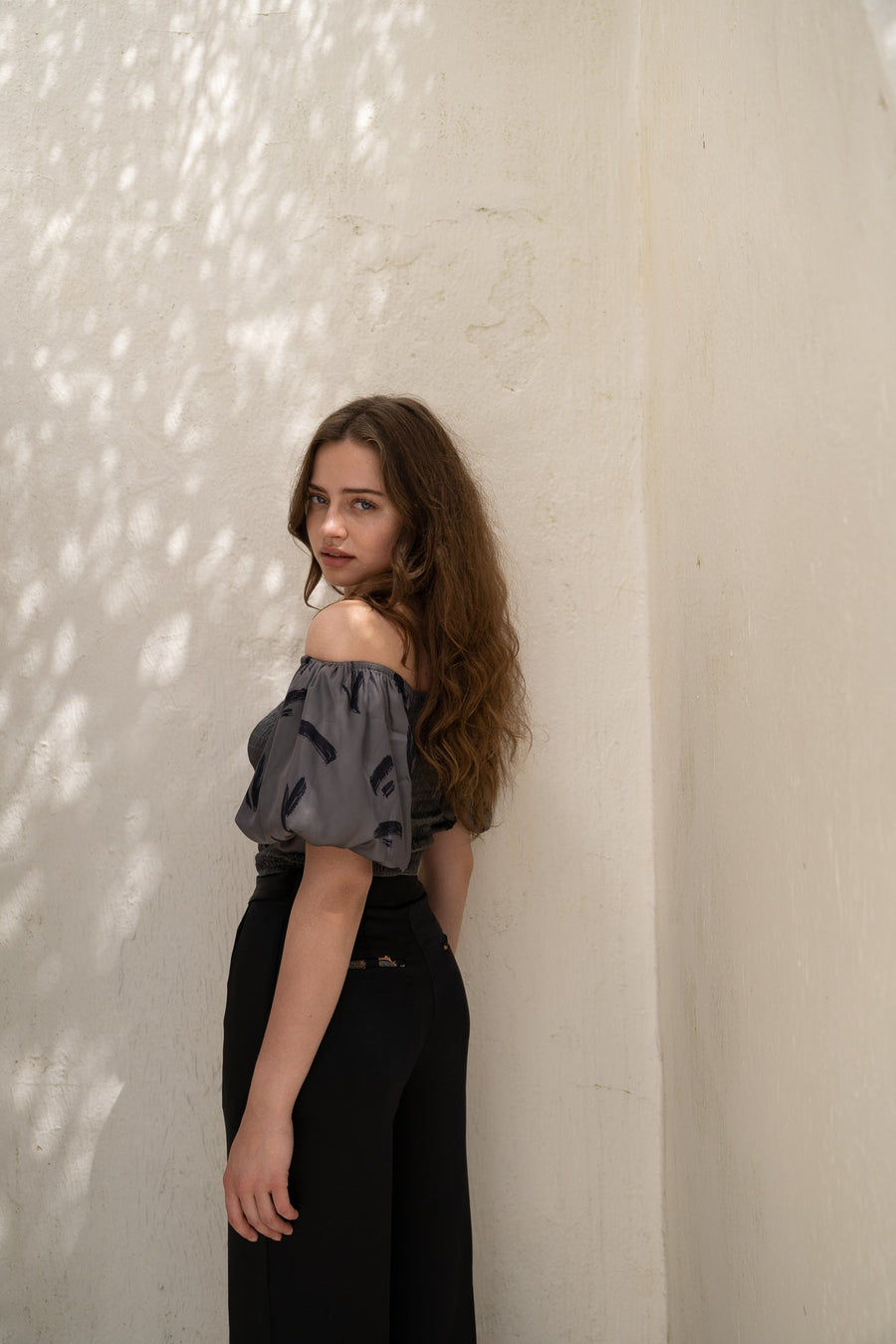two way silky balloon sleeve top / 薄墨(gray)