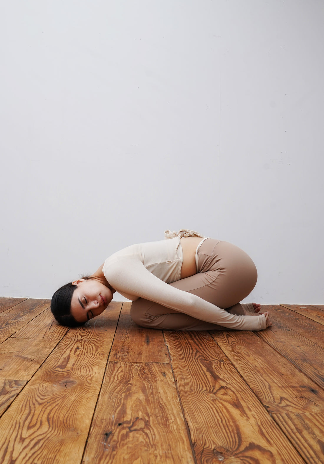 Maple Curve Flare Leggings / 白茶(beige)