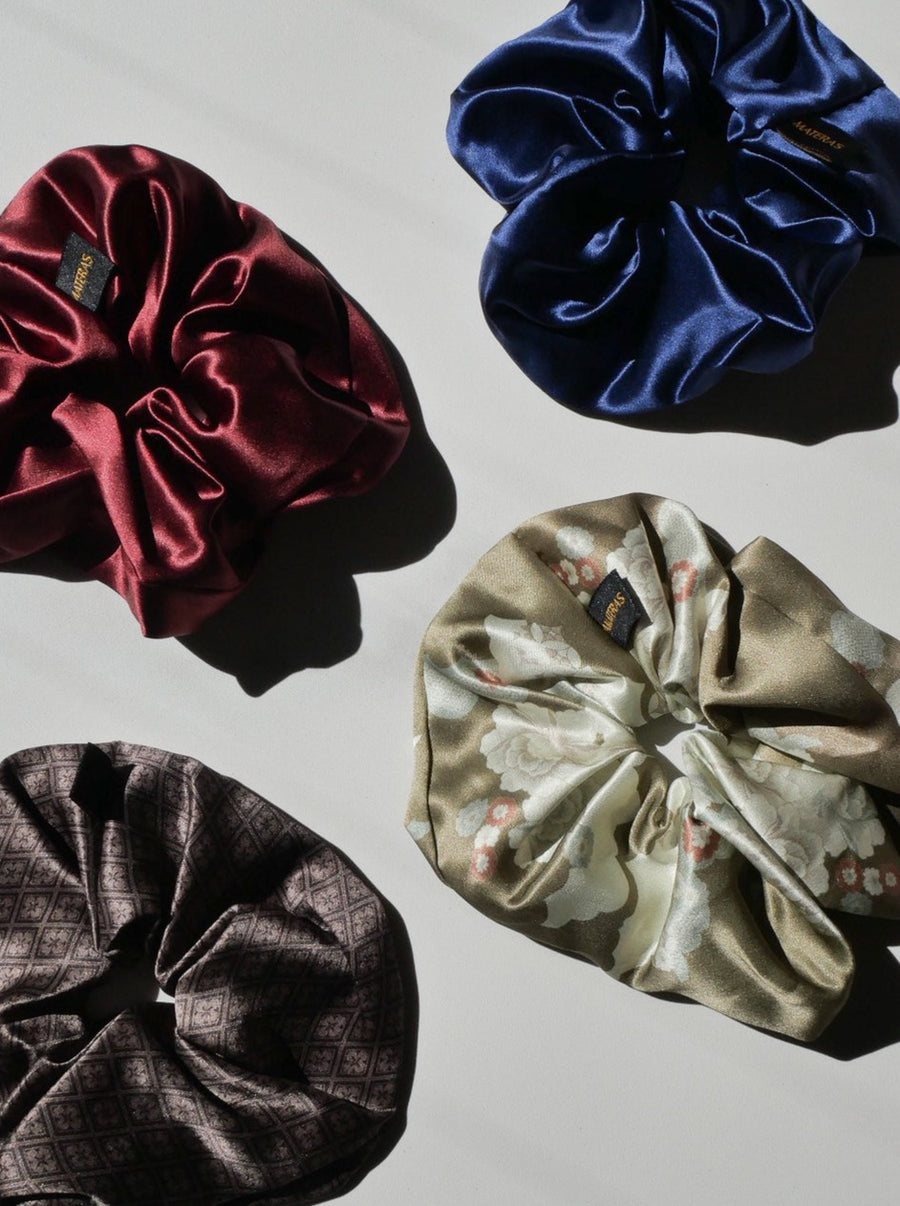 100% silk scrunchies