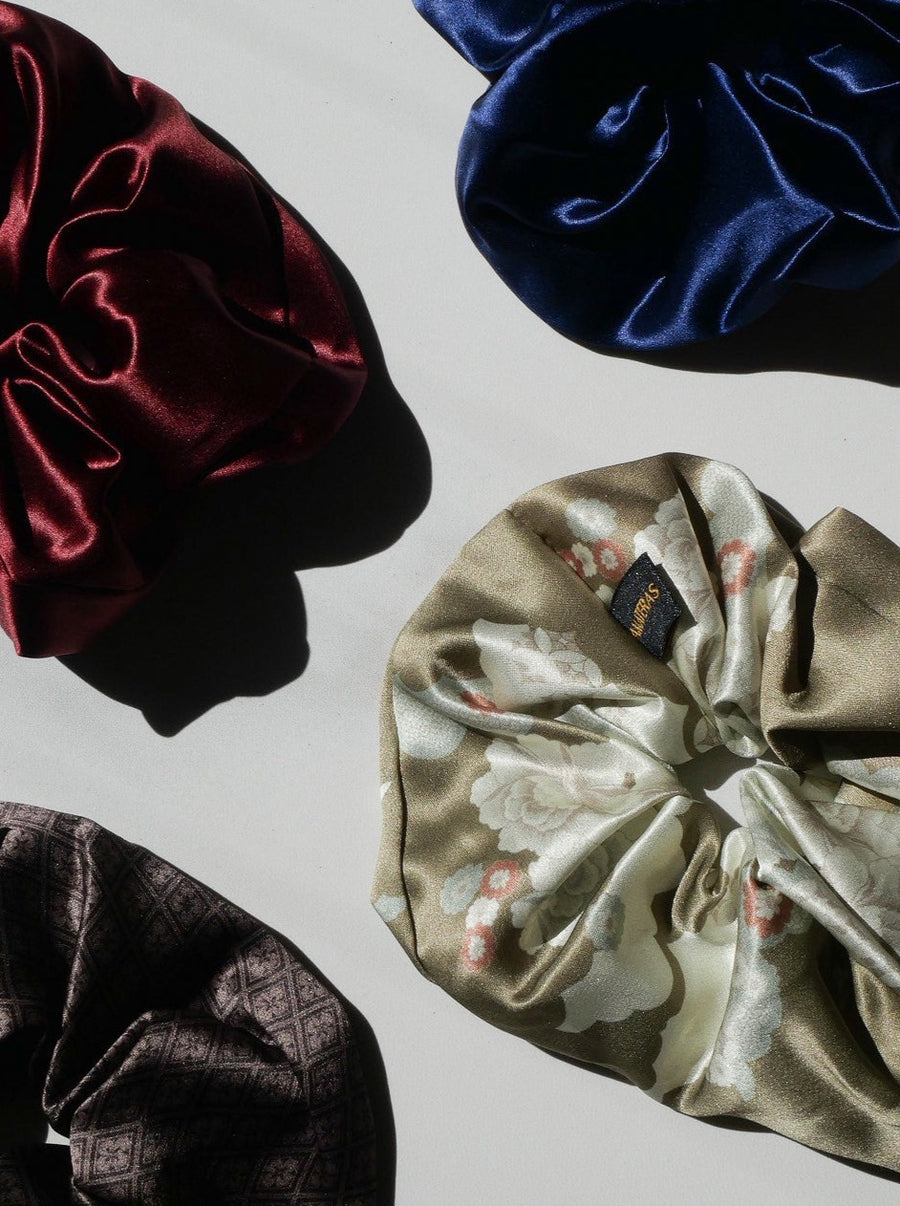 100% silk scrunchies