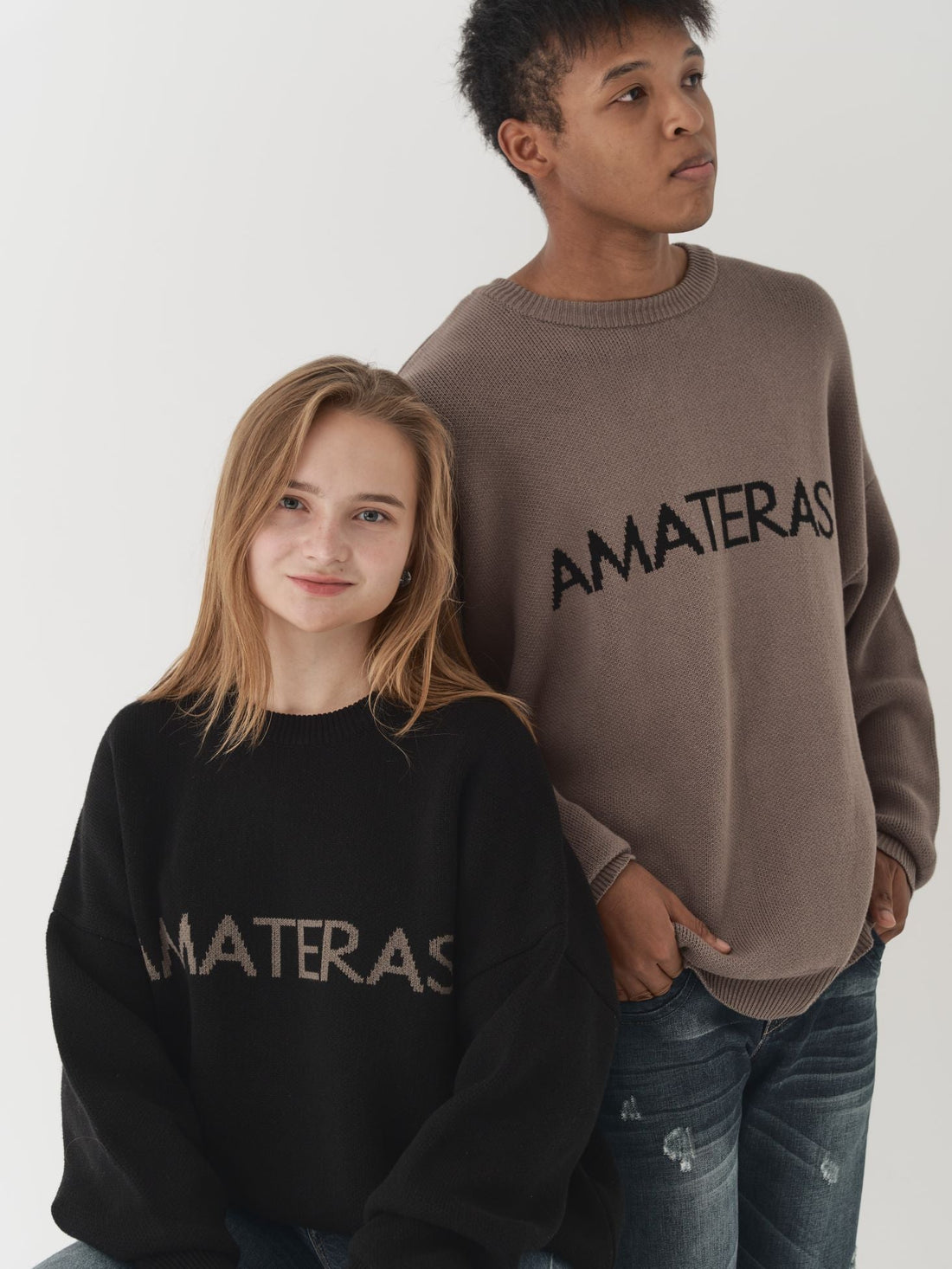 logo comfort knit sweater