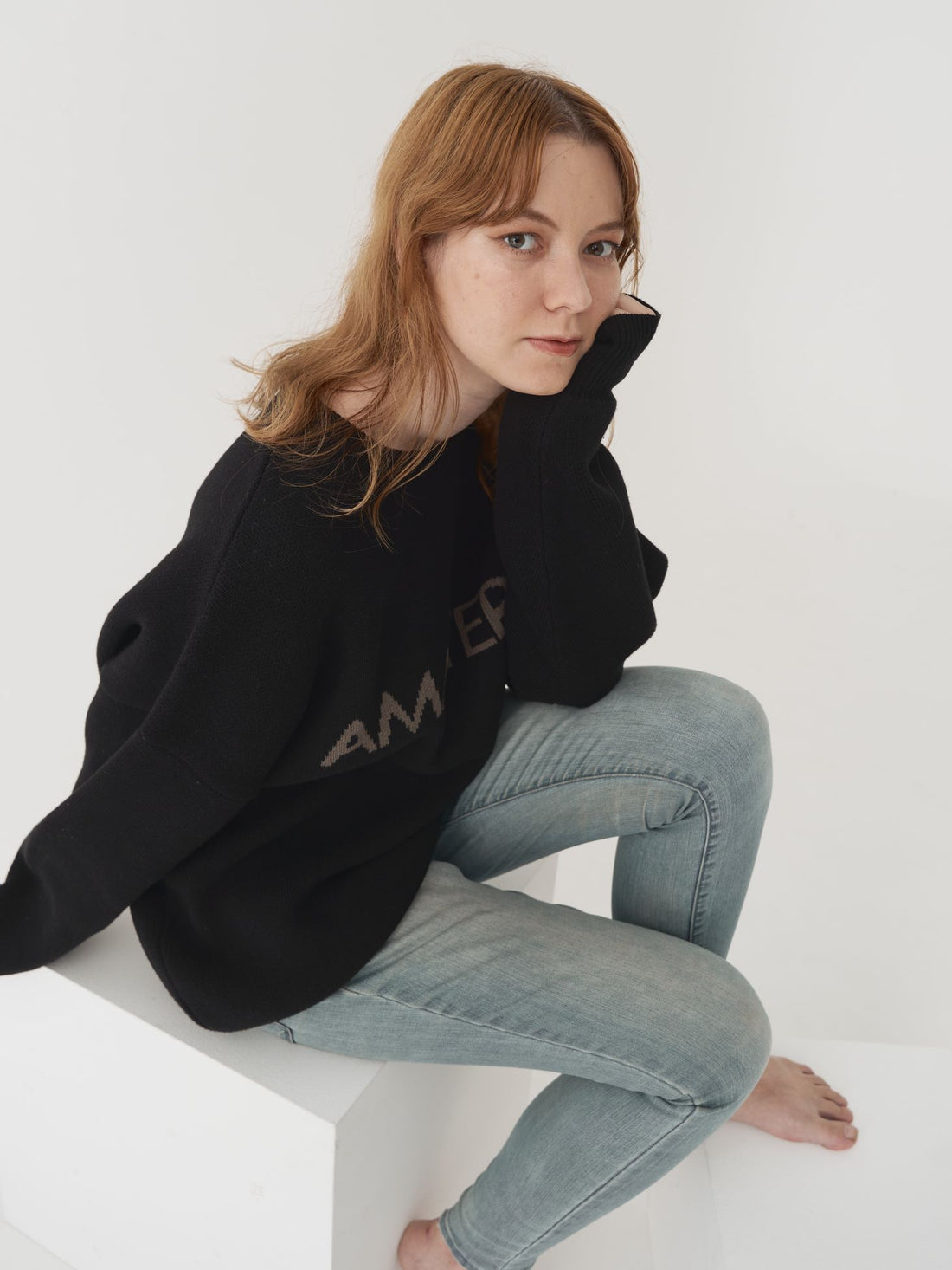 logo comfort knit sweater