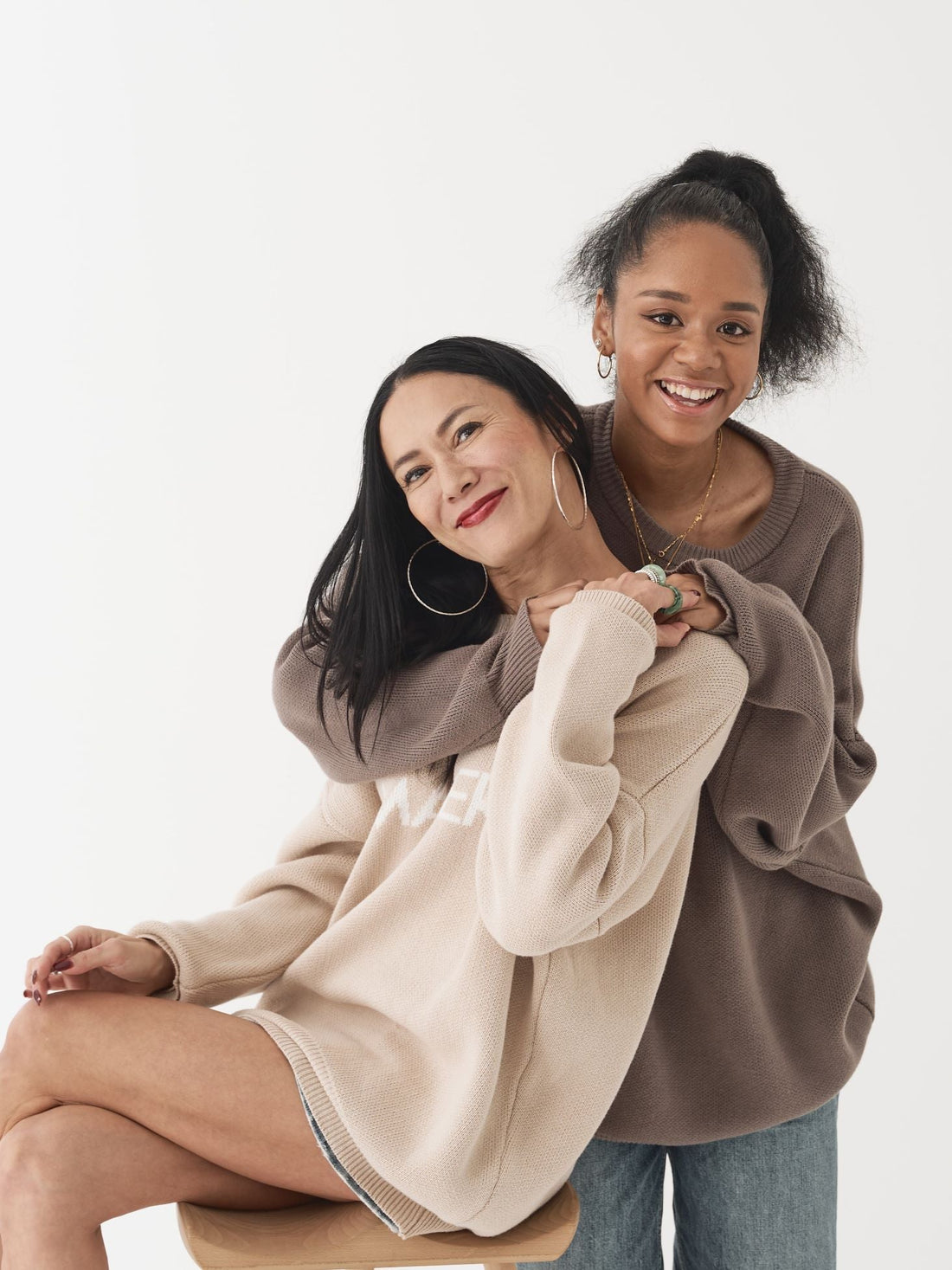 logo comfort knit sweater