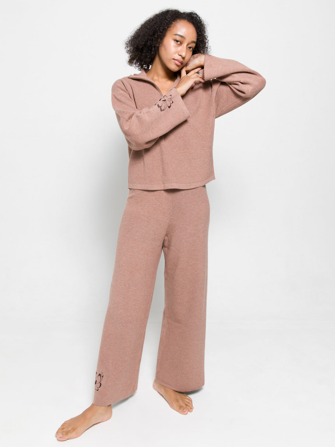 elegant knitted wide pants