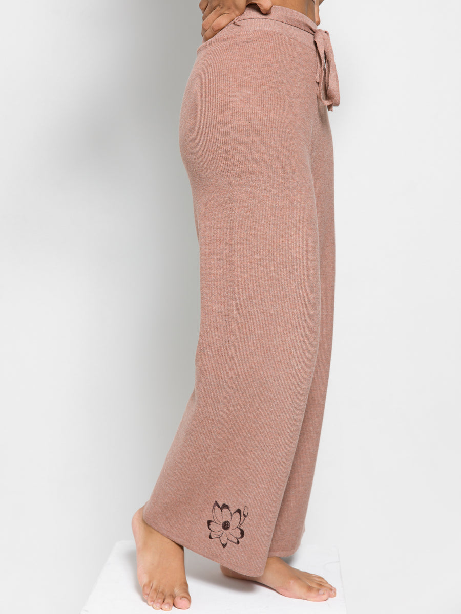 elegant knitted wide pants