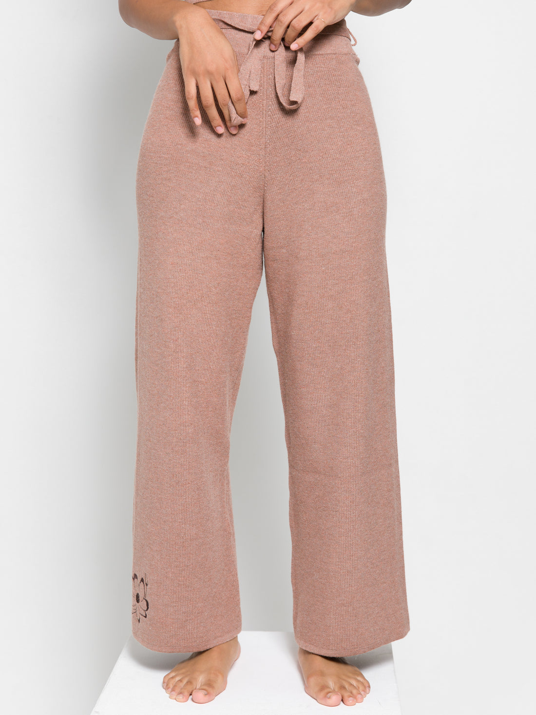 elegant knitted wide pants