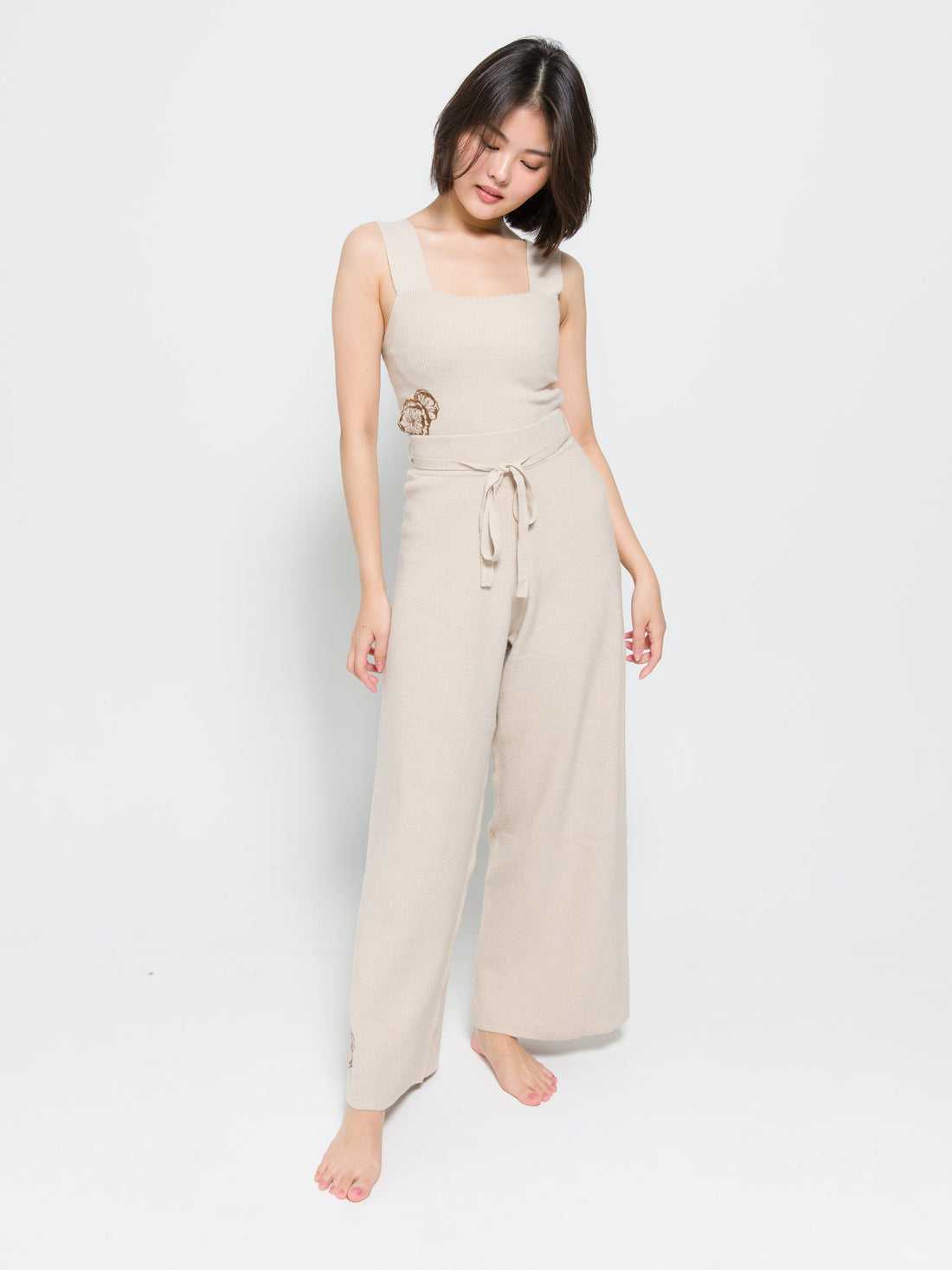 elegant knitted wide pants