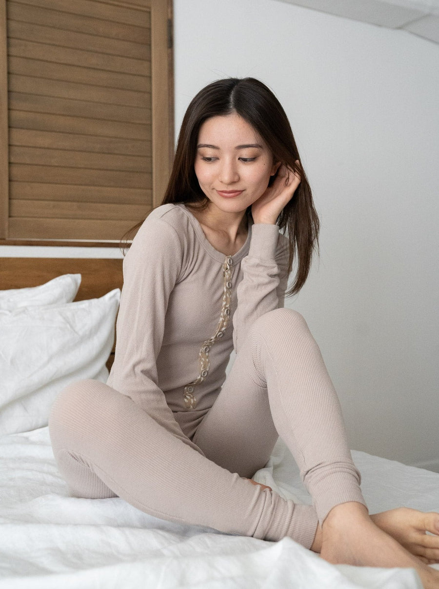 lounge jumpsuit / sandy beige