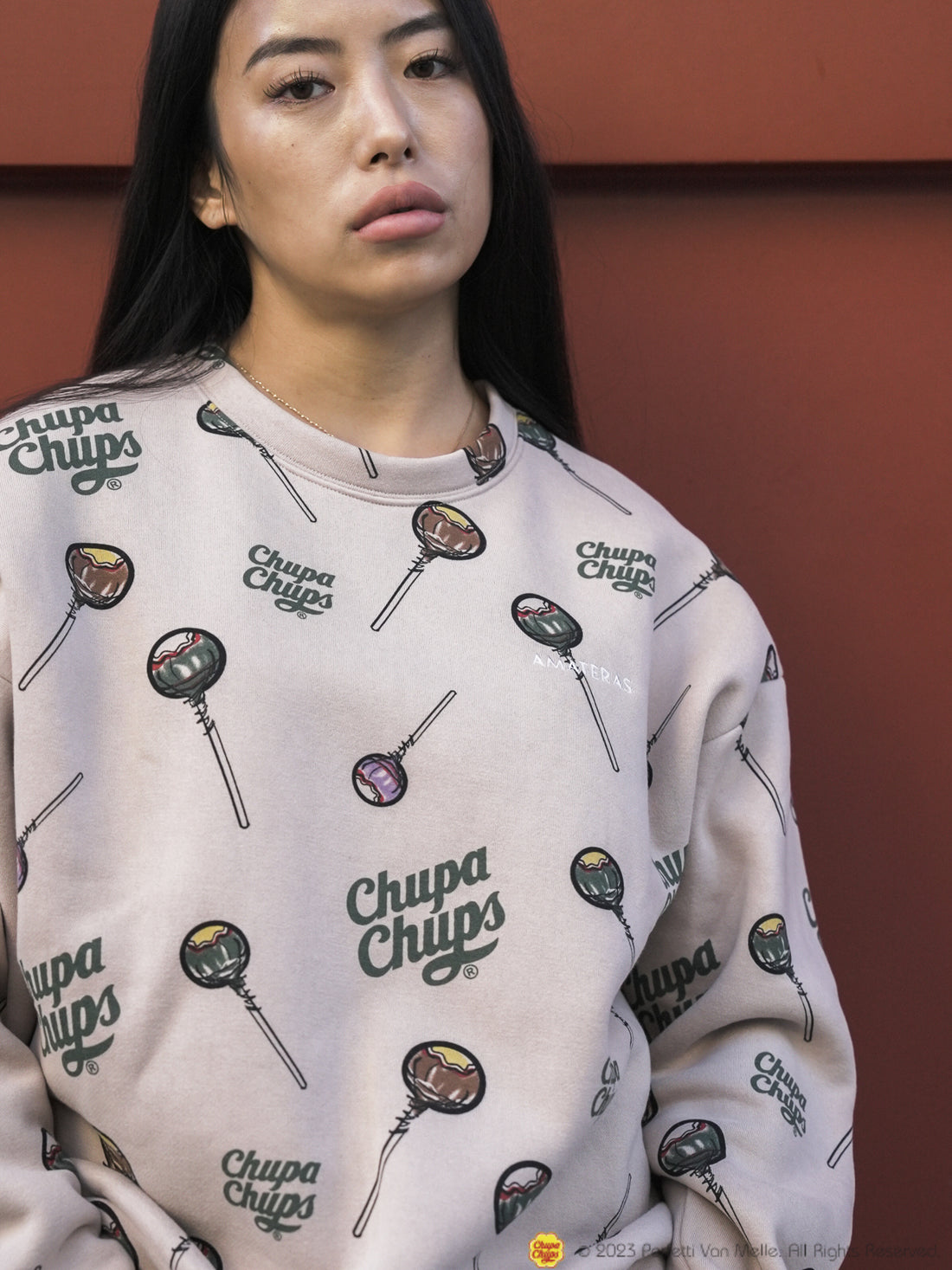 Chupa Chups × AMATERAS fleece sweater / beige