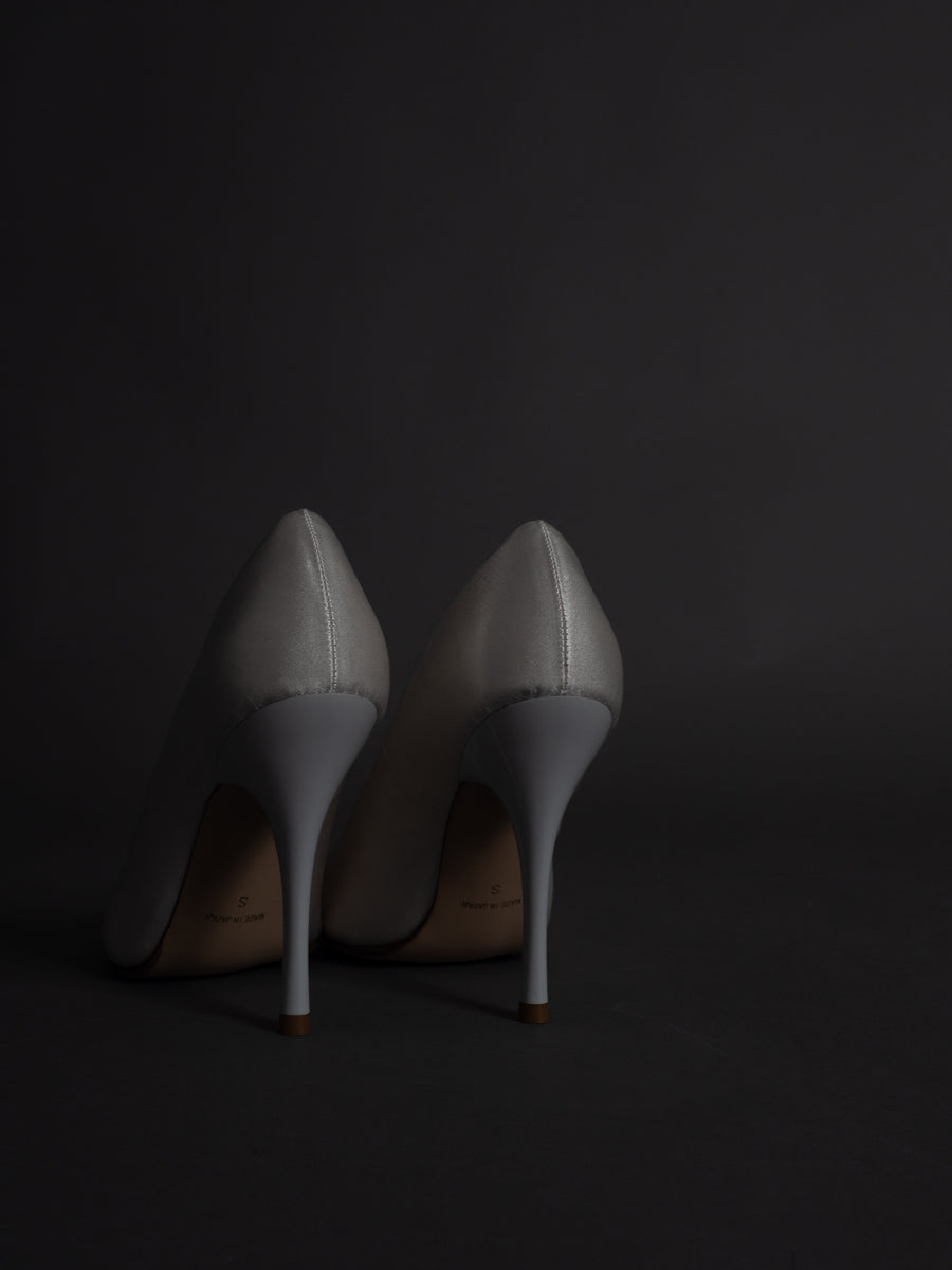 satin wrapped style up heels / ivory