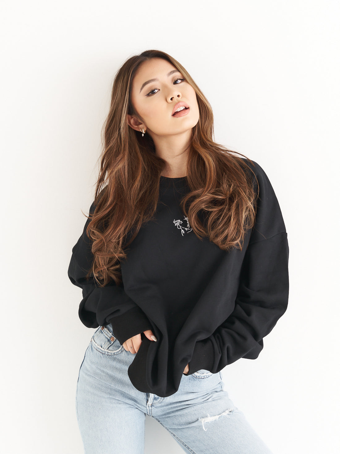 天照 logo sweater